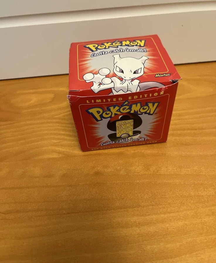 Vintage 1999 Burger King Mewtwo Pokemon 23k Gold Plated Card Sealed